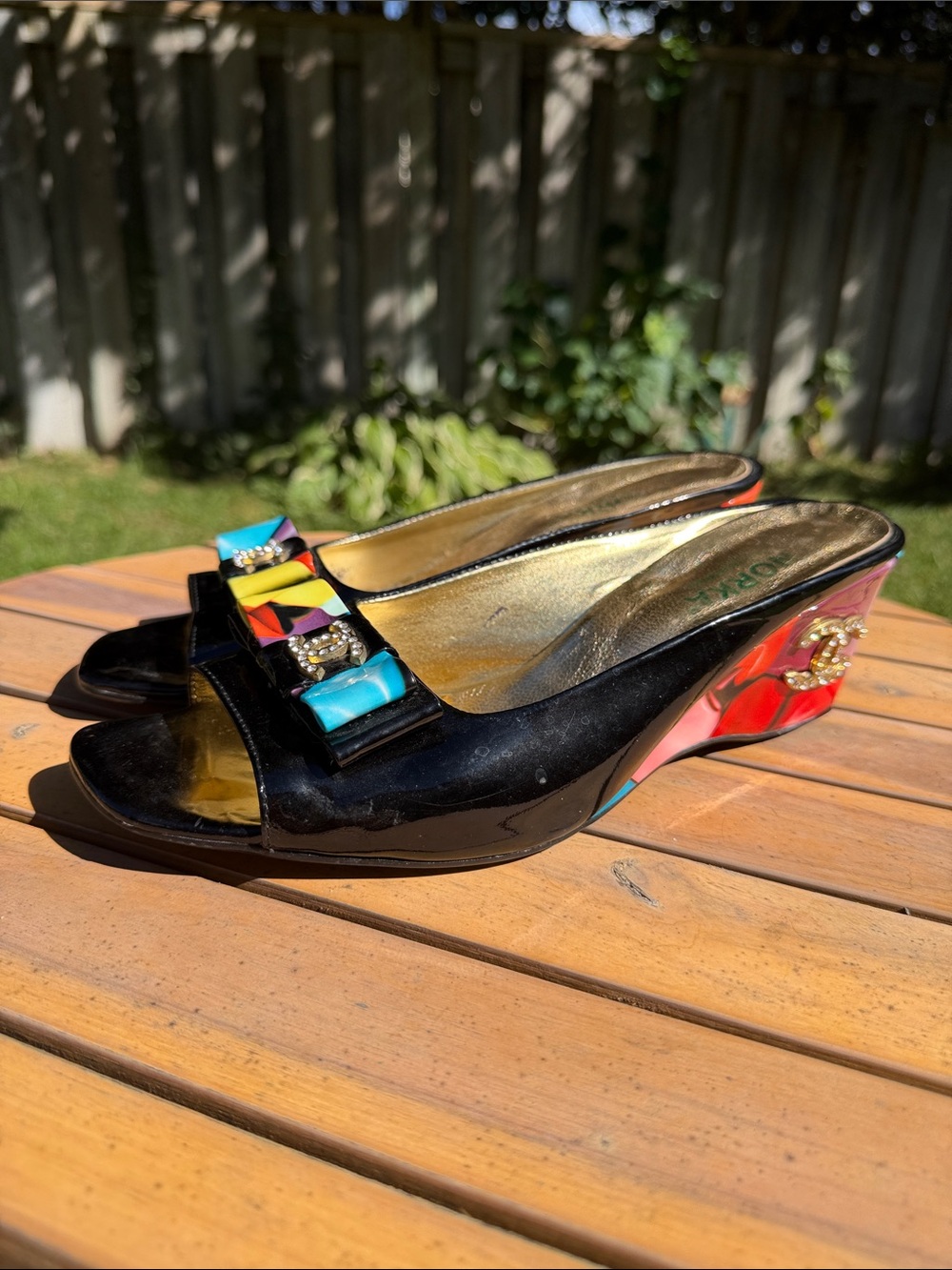 Stylish Patent Leather Slide Sandals – Women’s 41